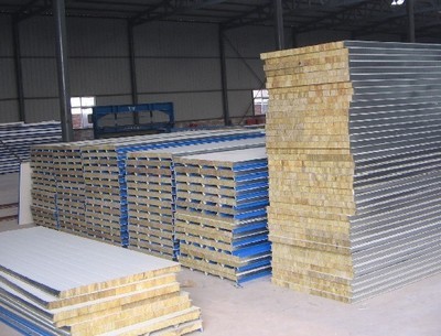 巖棉復合板 綠色建筑中的高效保溫材料